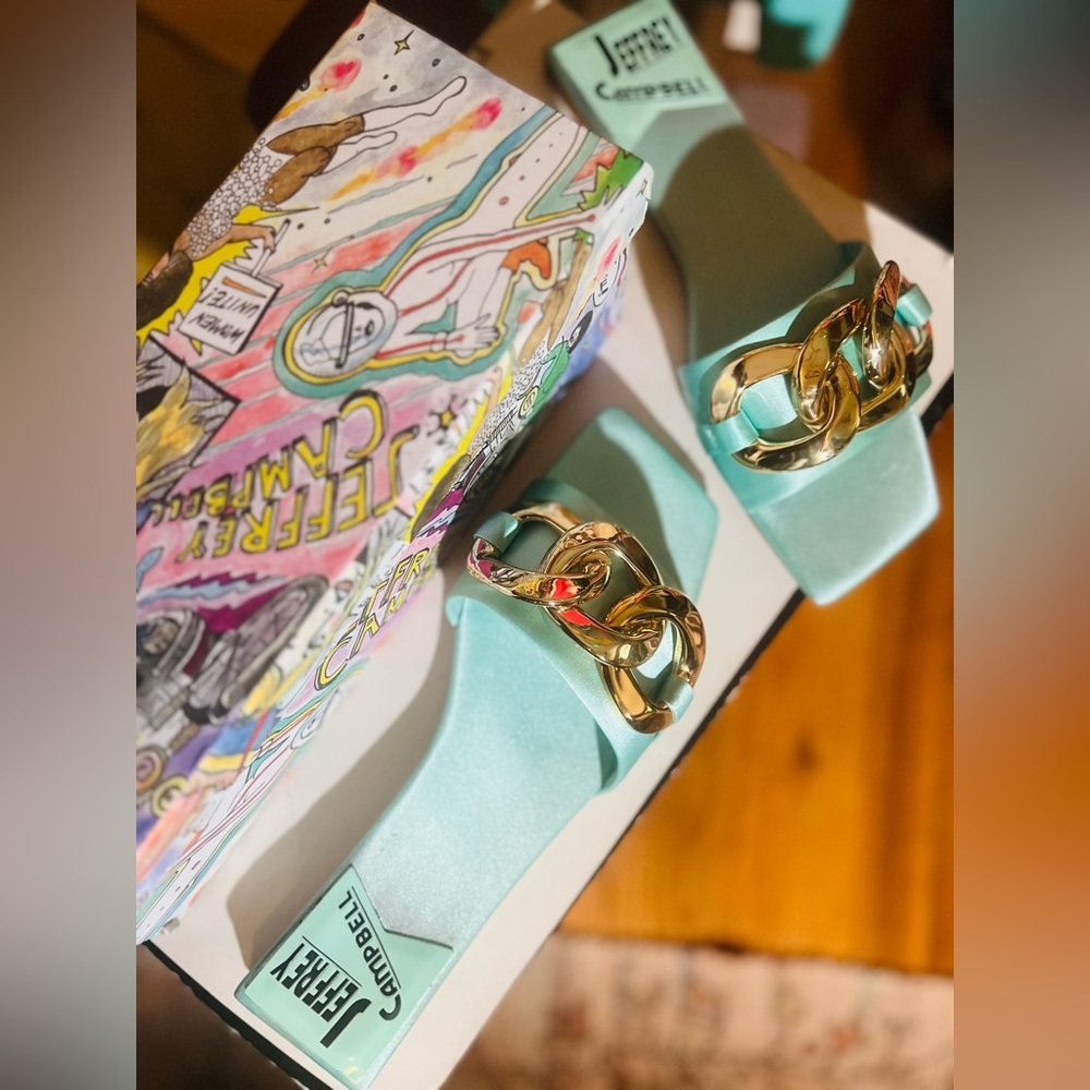 Jeffrey Campbell Mint Slides with Gold Chain - Picture 3 of 5